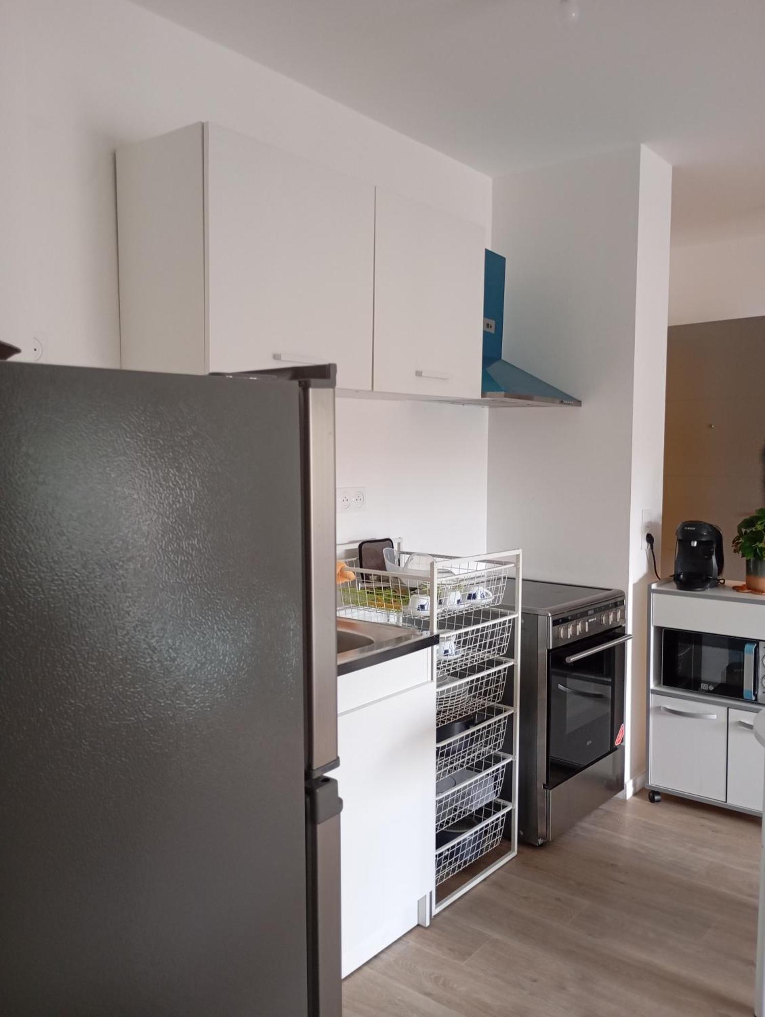 Thecalc Homes 2Bedroom+1Kitchen Сартрувіль Екстер'єр фото